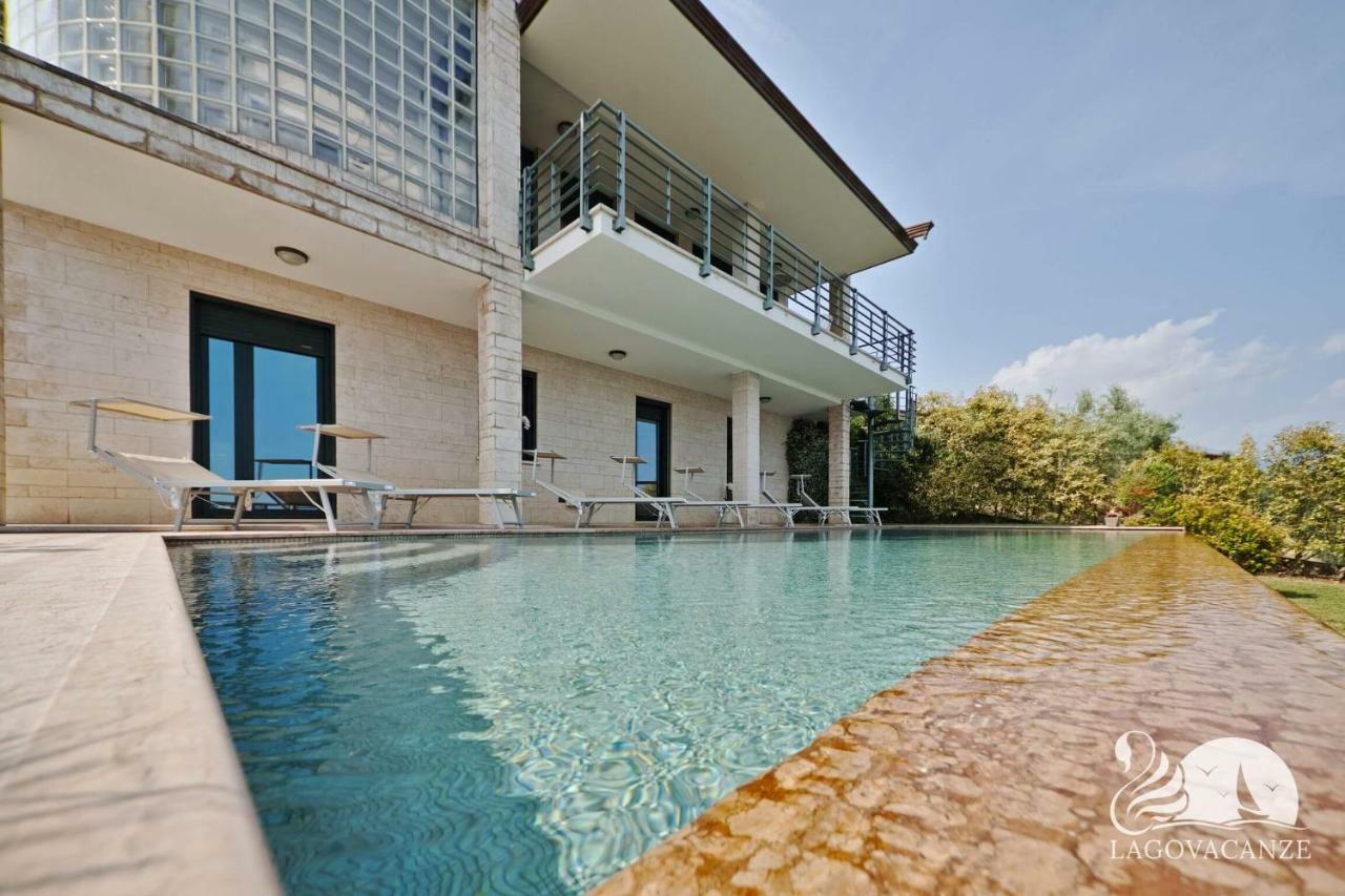 Villa Livia Luxury Roe エクステリア 写真